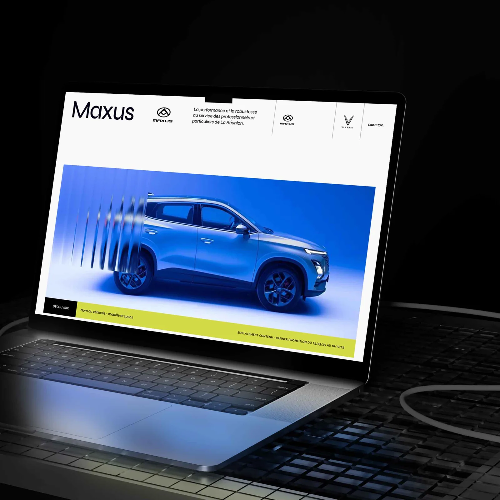 Le site d’Auto Réunion Développement, page Maxus, sur un ordinateur portable